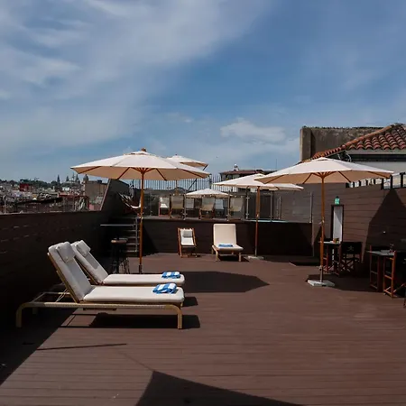 Casa Gardenia فندق برشلونة